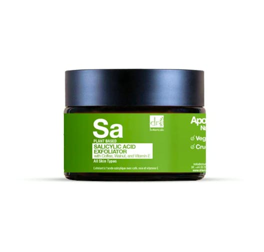 Esfoliante all’acido salicilico con caffè, noce e vitamina E